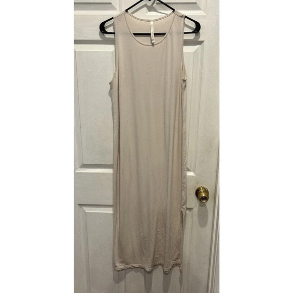 Aritzia The Group Babaton Off White Mid Maxi Midas Dress Side Slits Size Large - Picture 1 of 6